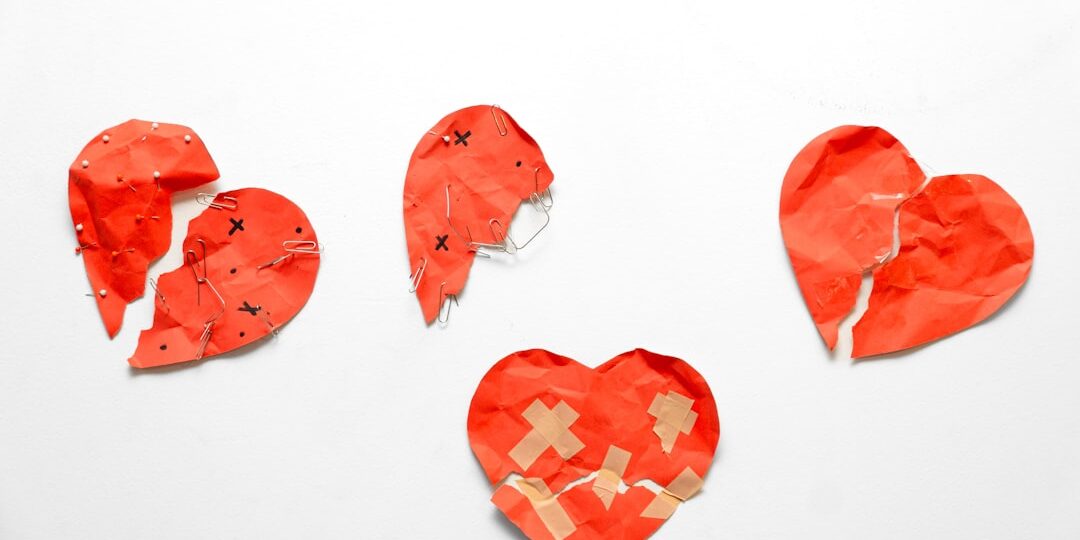 relationship-trauma-types-and-how-they-impact-your-life-image types of relationship trauma