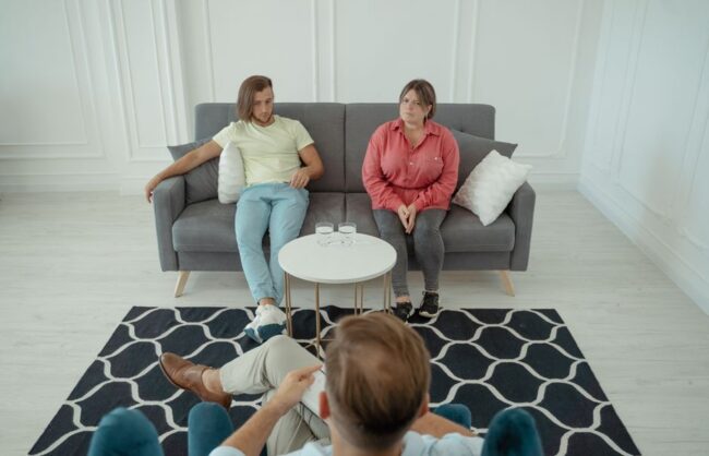 Pennsylvania marriage counselor couple on couch with therapist