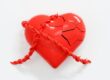 trauma bonding vs healthy attachment