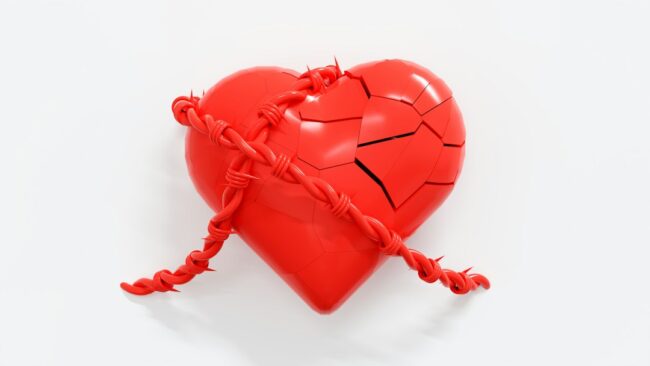 trauma bonding vs healthy attachment